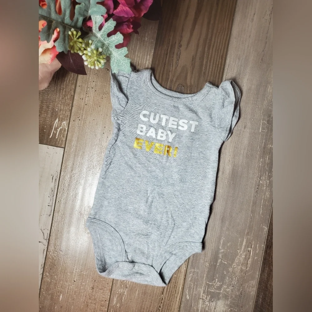 Carter's Gray White and Metallic Gold Graphic Onesie Bodysuit Size 6m Baby Girl